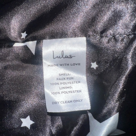 Faux fur coat from lulus. - Picture 6 of 6